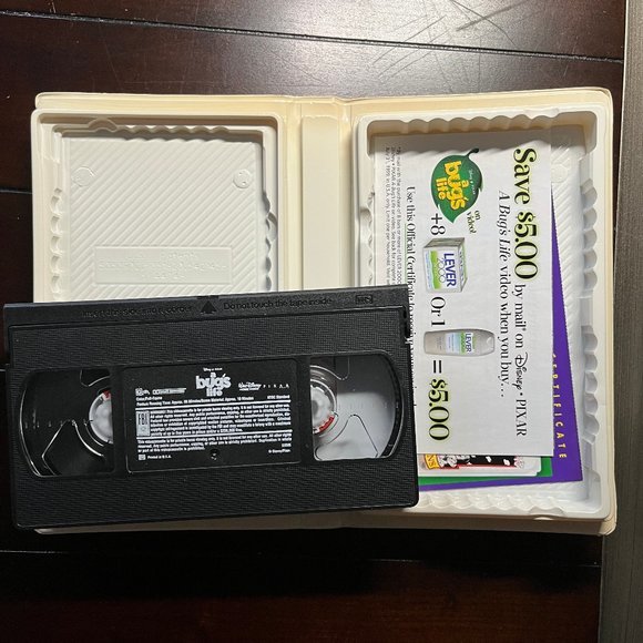 Disney's Pixar A Bug's Life VHS - Dot, Purple Bug Cover - Picture 4 of 4